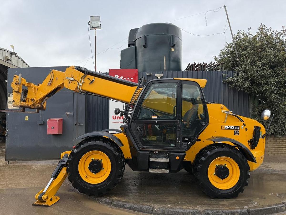 Used JCB 540-140 14m Telehandler