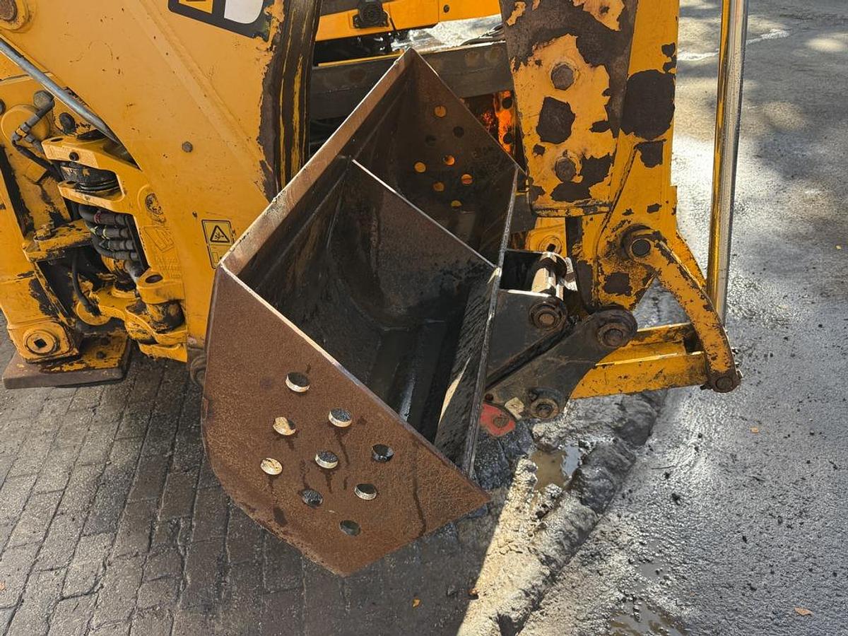 Used JCB 2CX Streetmaster Backhoe Loader