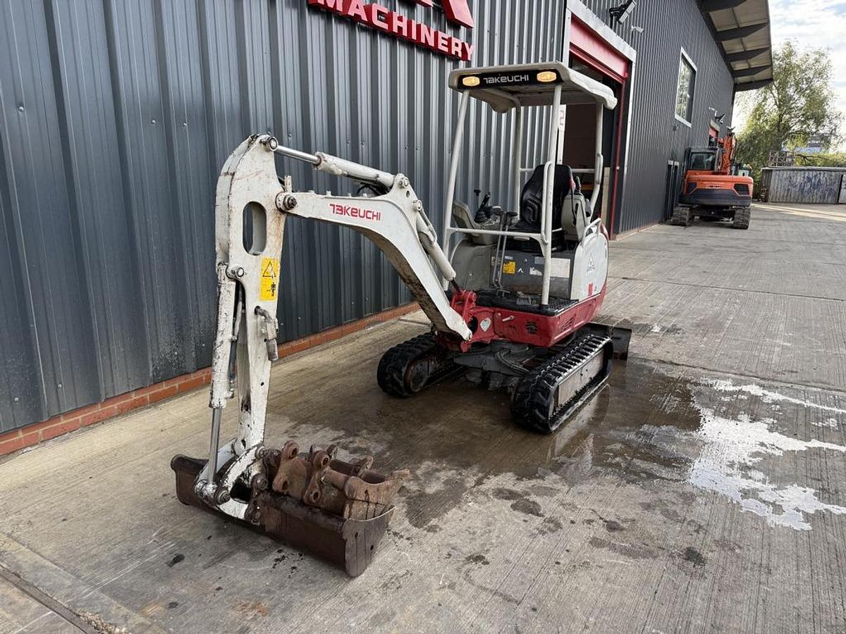 Used Takeuchi TB216 1.8t Mini Excavator