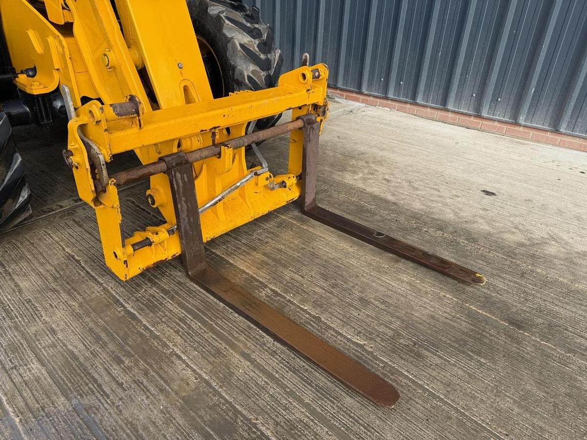 Used JCB 531-70 7m Telehandler