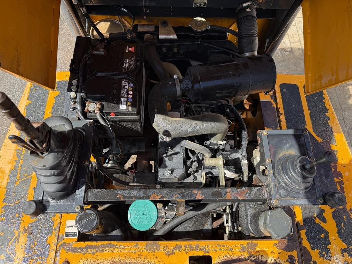 Used Thwaites 3 Tonne Swivel Dumper