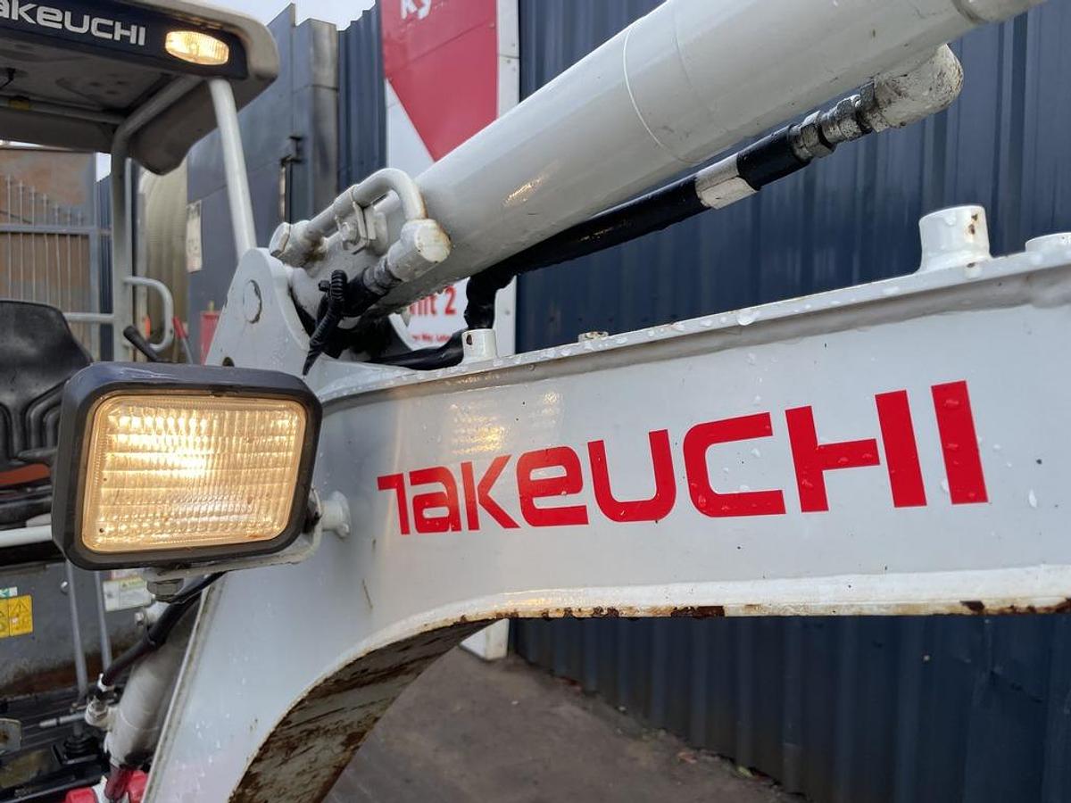 Used Takeuchi TB216 1.8t Mini Excavator