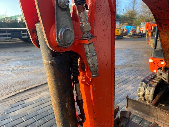 Used KUBOTA KX015-4