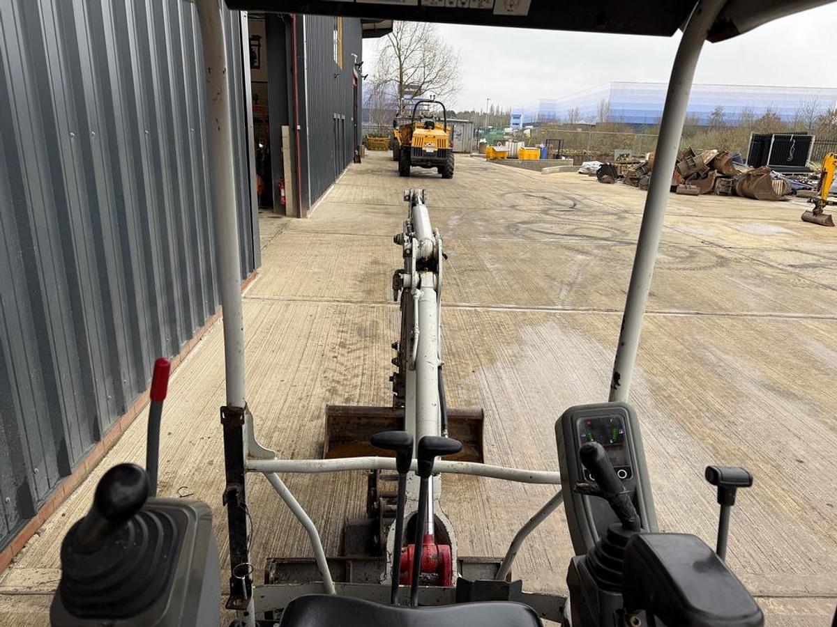 Used Takeuchi TB215R 1.6t Mini Excavator