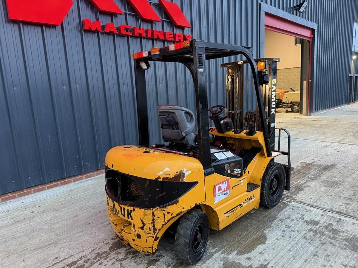 Used Samuk FD25T 2.5t Diesel Forklift