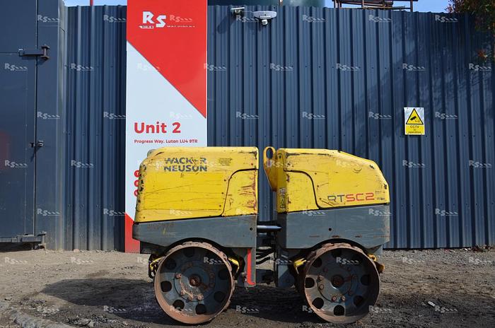 Used WACKER NEUSON RT82-SC2