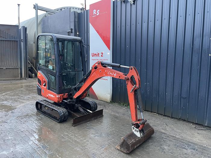 Used KUBOTA KX016-4