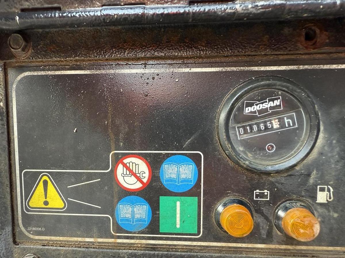 Used Doosan 7/41 4 m3/min Compressor