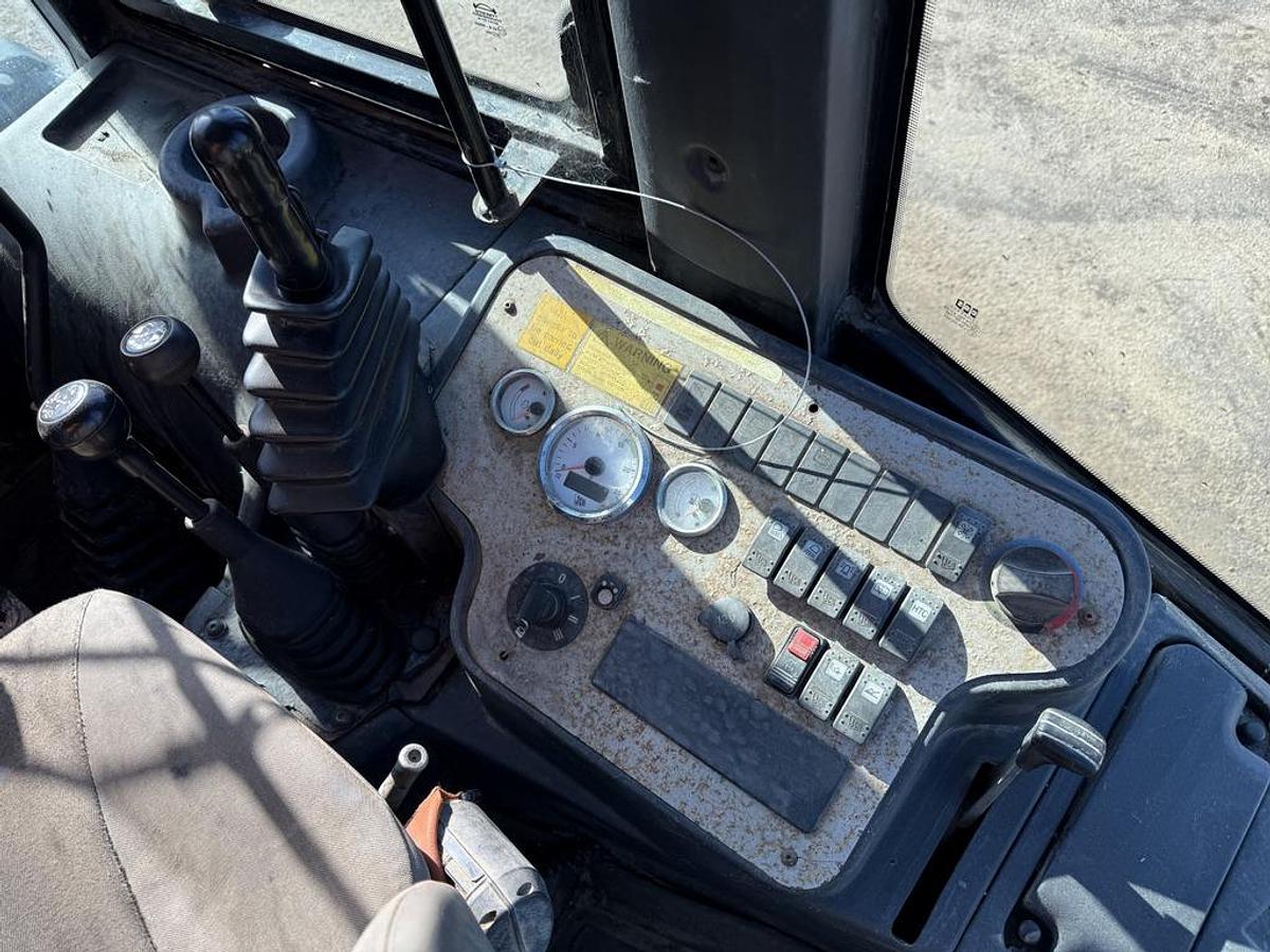 Used JCB 2CX Streetmaster Backhoe Loader