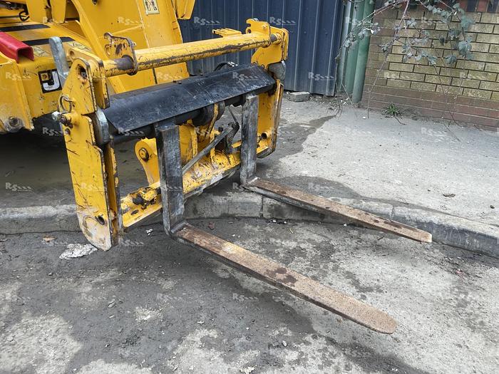Used JCB 540-140