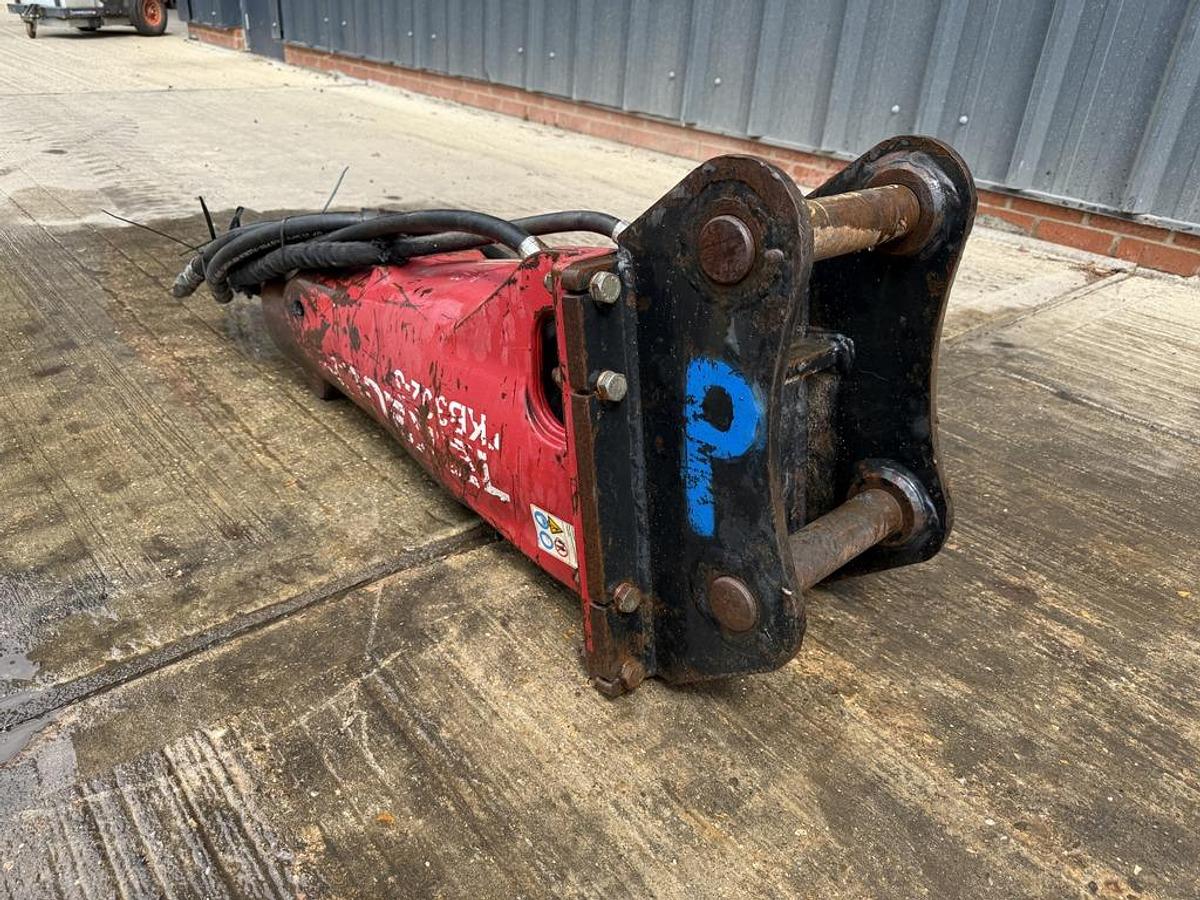 Used Takeuchi TKB302-S 3,4 - 8,0 t Hydraulic Breaker
