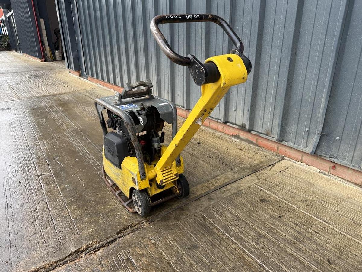 Used Wacker Neuson DPU2540H 160kg Plate Compactor
