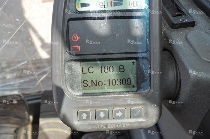 Used VOLVO EC180B LC