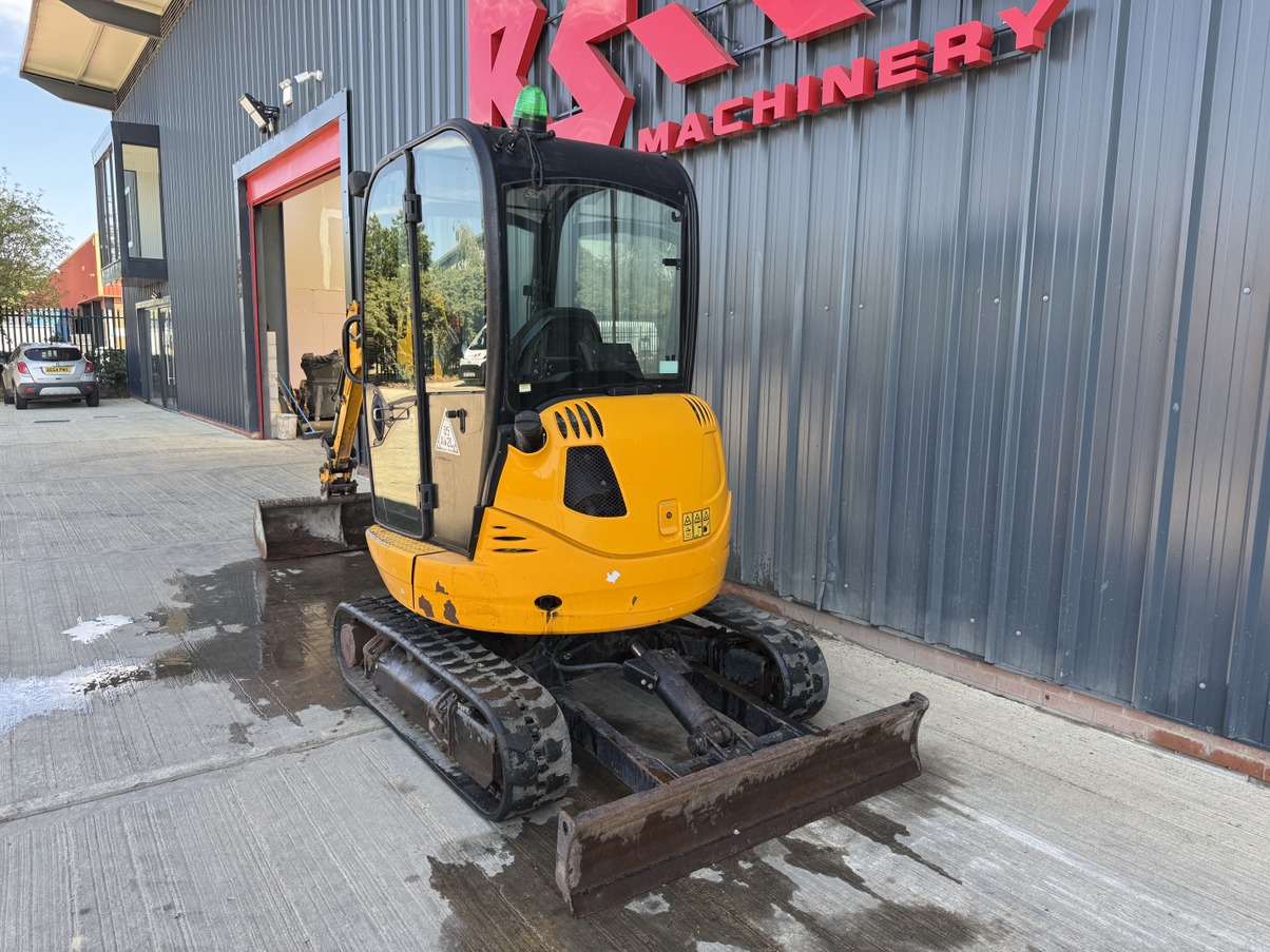Used 2020 JCB 8025 ZTS