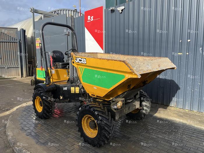 Used JCB 3TSTM
