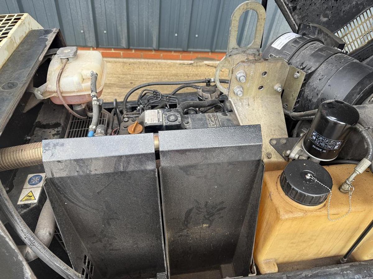 Used Doosan 7/41 4 m3/min Compressor