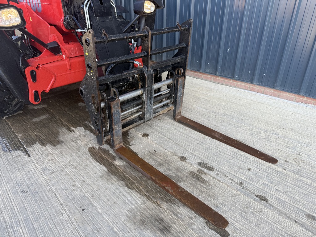 Used Manitou MT 1440 14m Telehandler