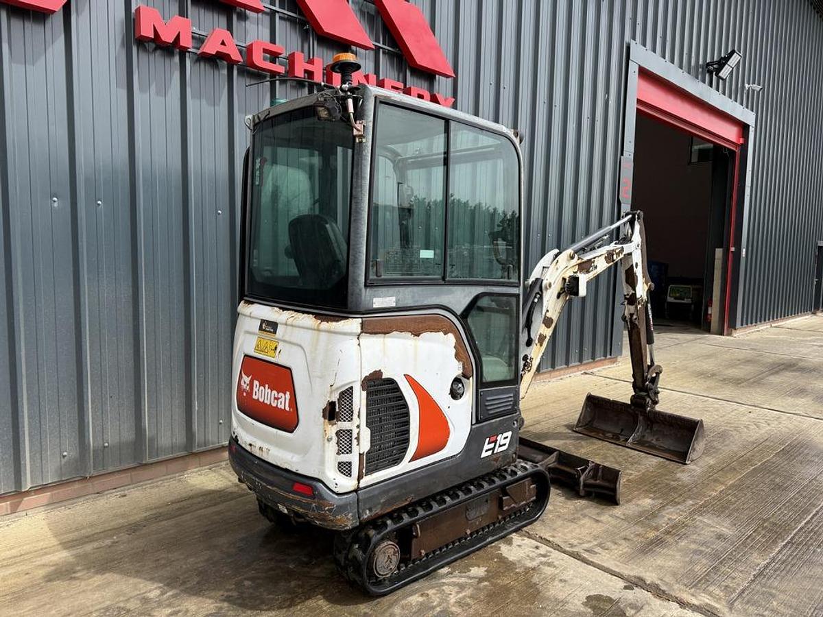 Used Bobcat E19 2t Mini Excavator