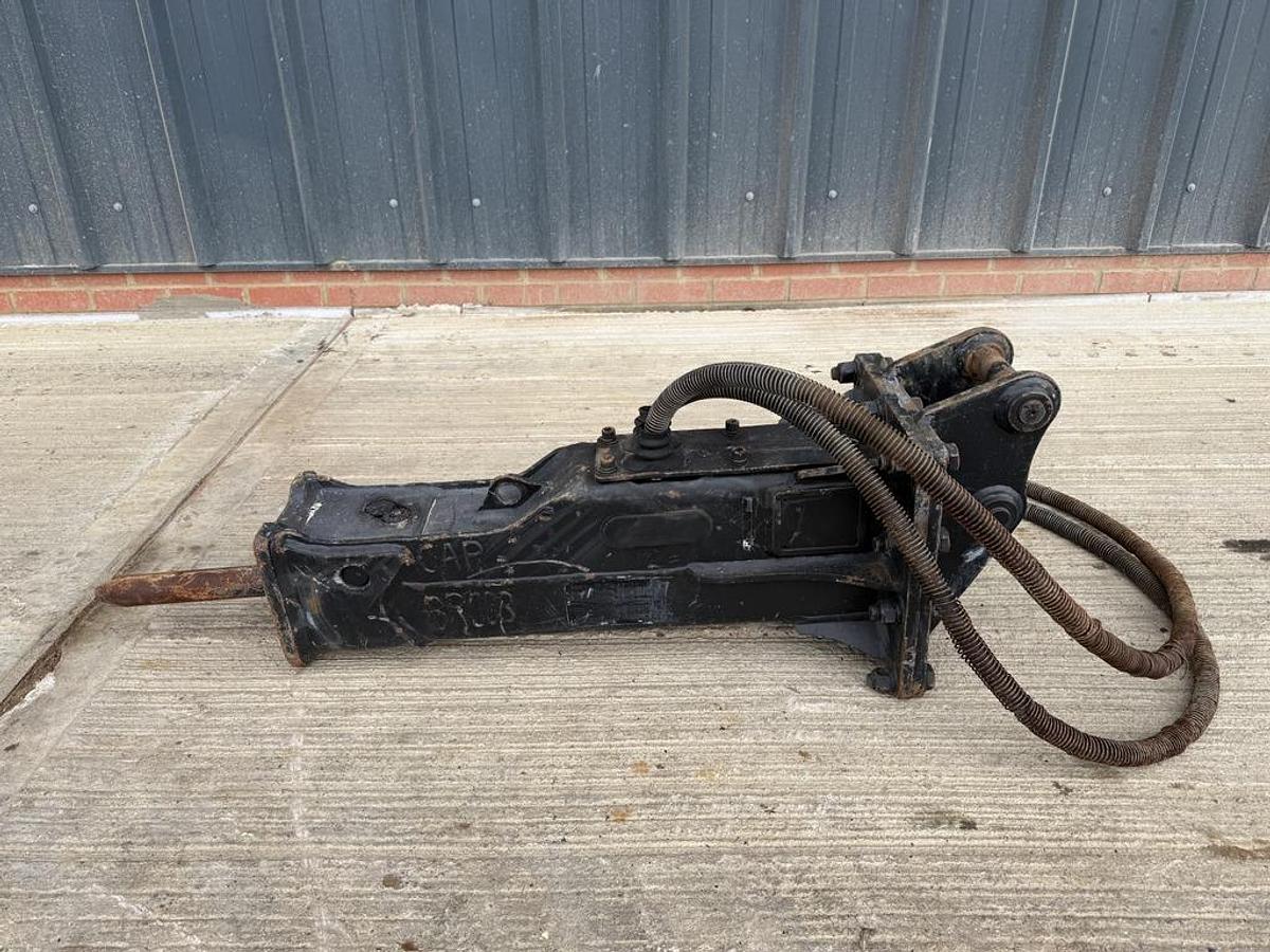 Used OKB 150 1,0 - 3,5 t Hydraulic Breaker