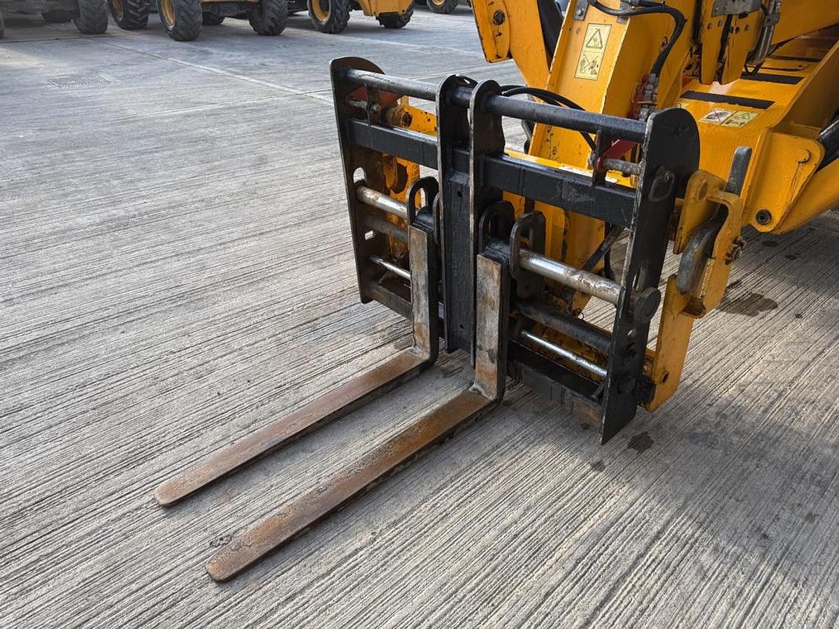 Used JCB 540-140 14m Telehandler