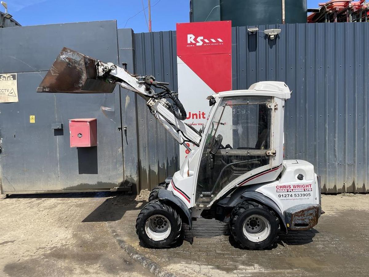 Used Avant 640 Articulated Telescopic Loader