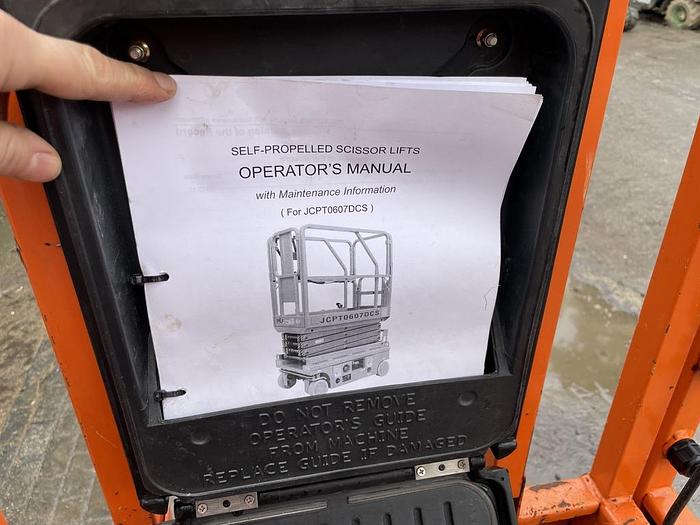 Used DINGLI 5.6m ELECTRIC SCISSOR LIFT