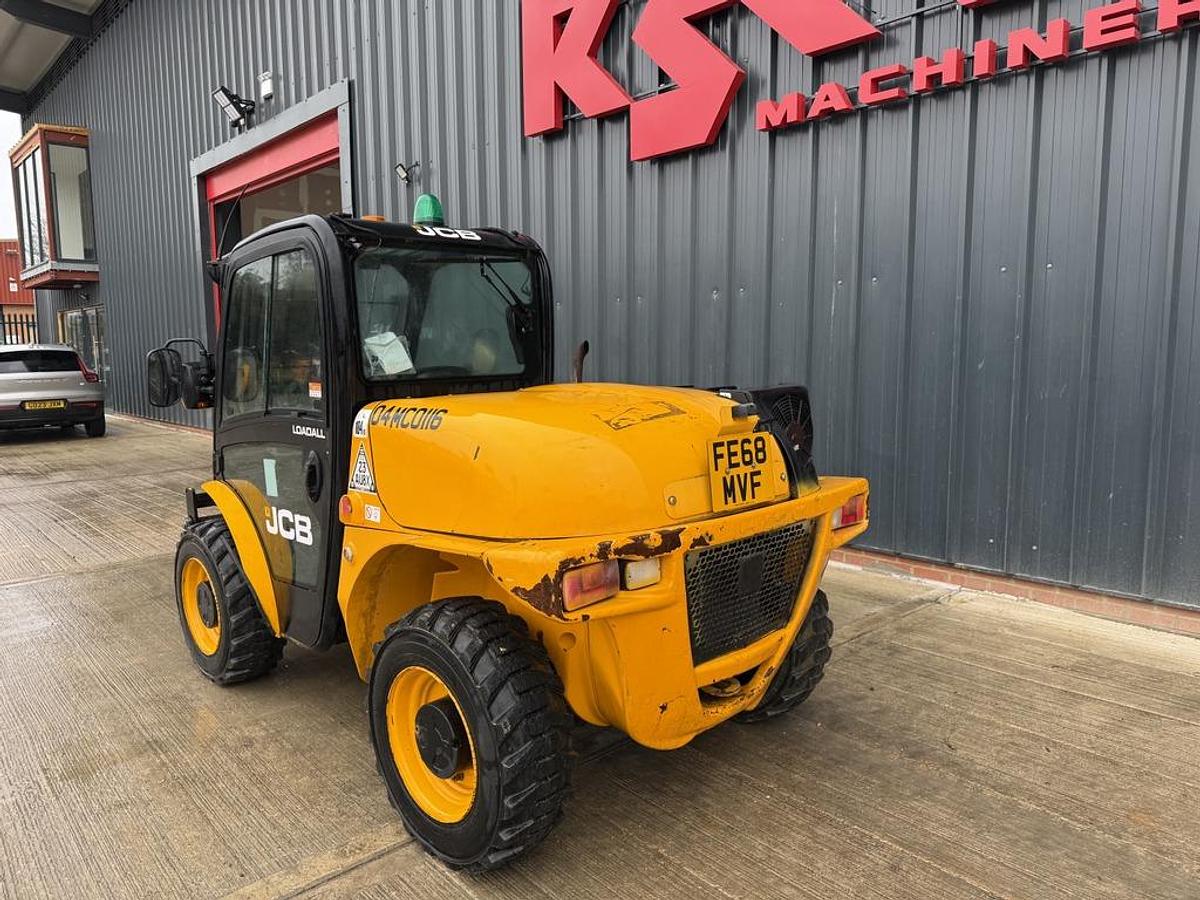 Used JCB 520-40 2t 4m Telehandler