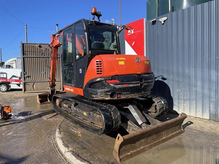 Used KUBOTA KX080-4