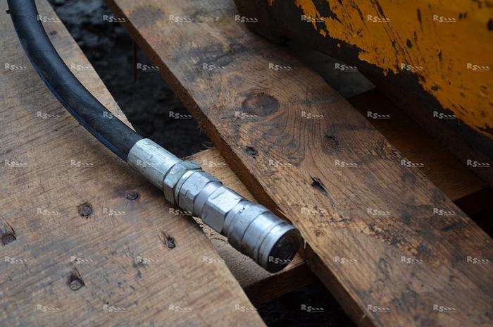 Used ATLAS COPCO SB152