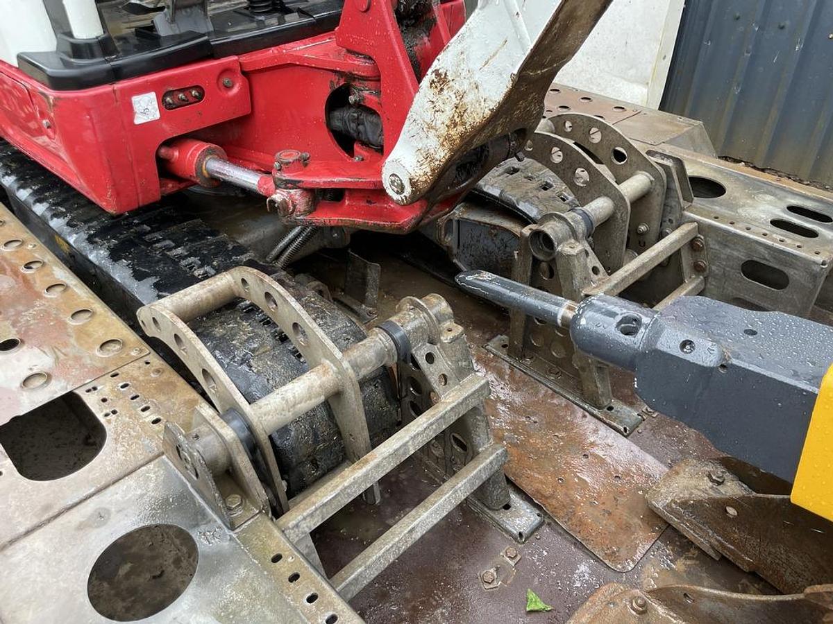 Used Takeuchi TB216 Mini Excavator + Breaker + Trailer