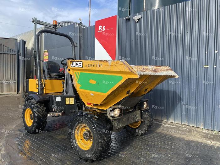 Used JCB 3TSTM