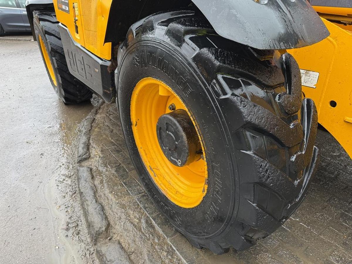 Used JCB 540-140 14m Telehandler