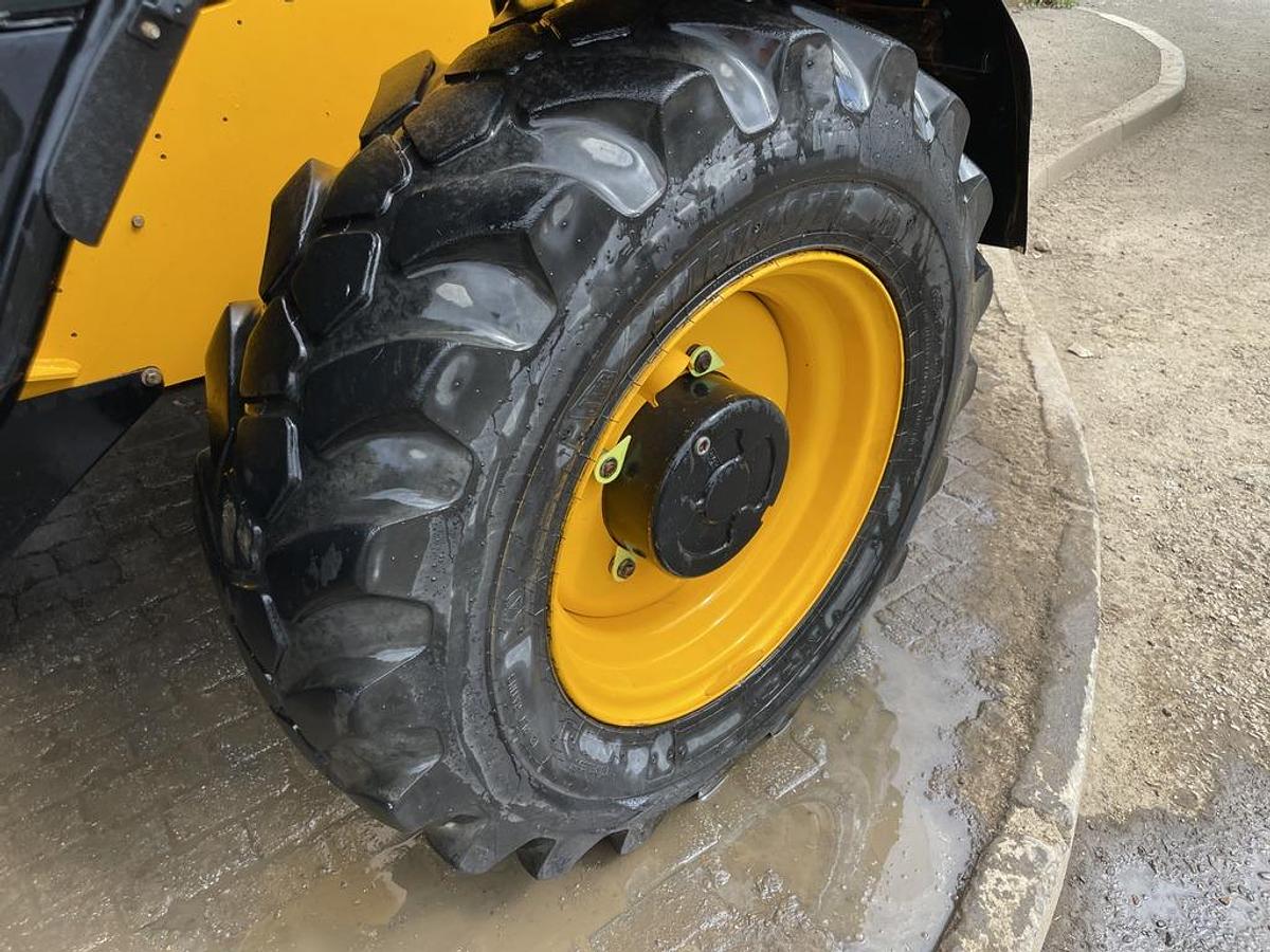 Used JCB 540-140 14m Telehandler