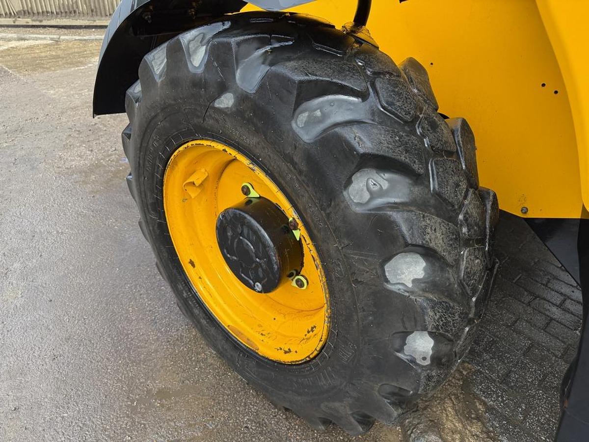 Used JCB 540-140 14m Telehandler