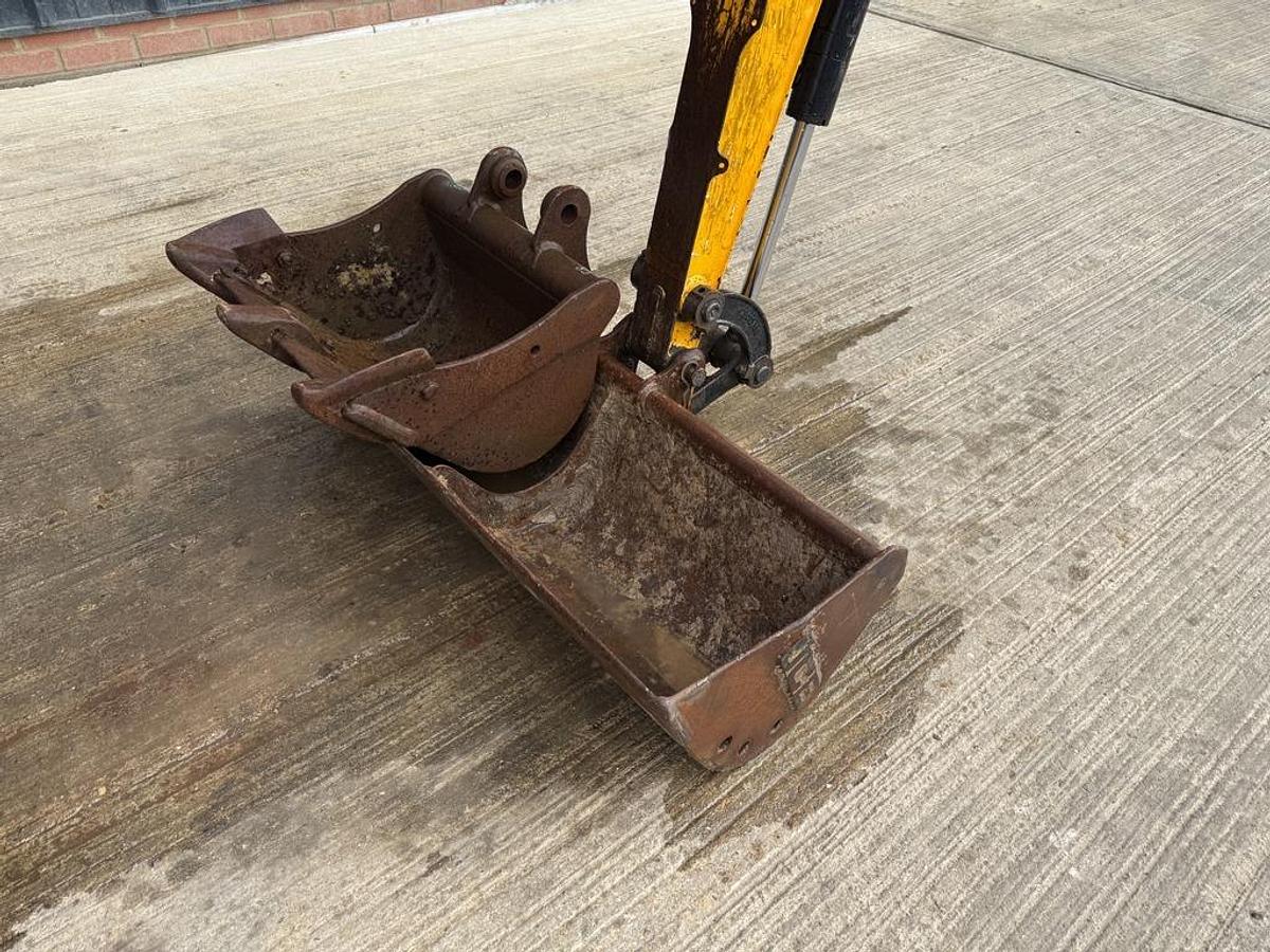 Used JCB 15C-1 1.5t Mini Excavator