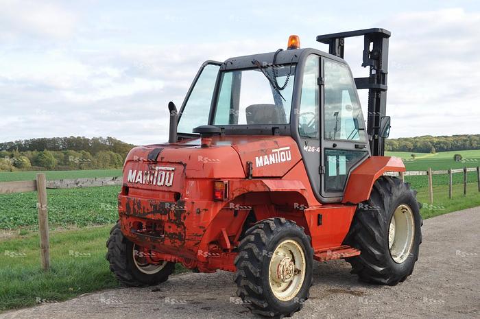 Used MANITOU M26-4