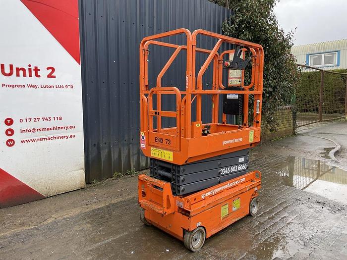 Used DINGLI 5.6m ELECTRIC SCISSOR LIFT
