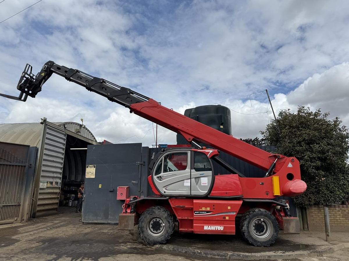Used Manitou MRT 3050+ 30m ROTO Telehandler