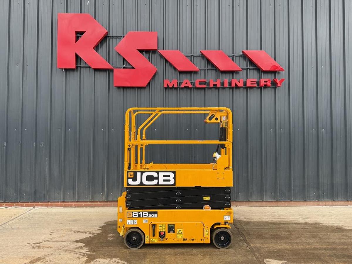 Used JCB S1930E 8m Electric Scissor Lift