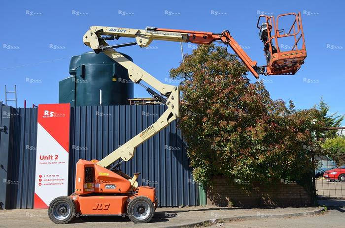 Used JLG M450 AJ