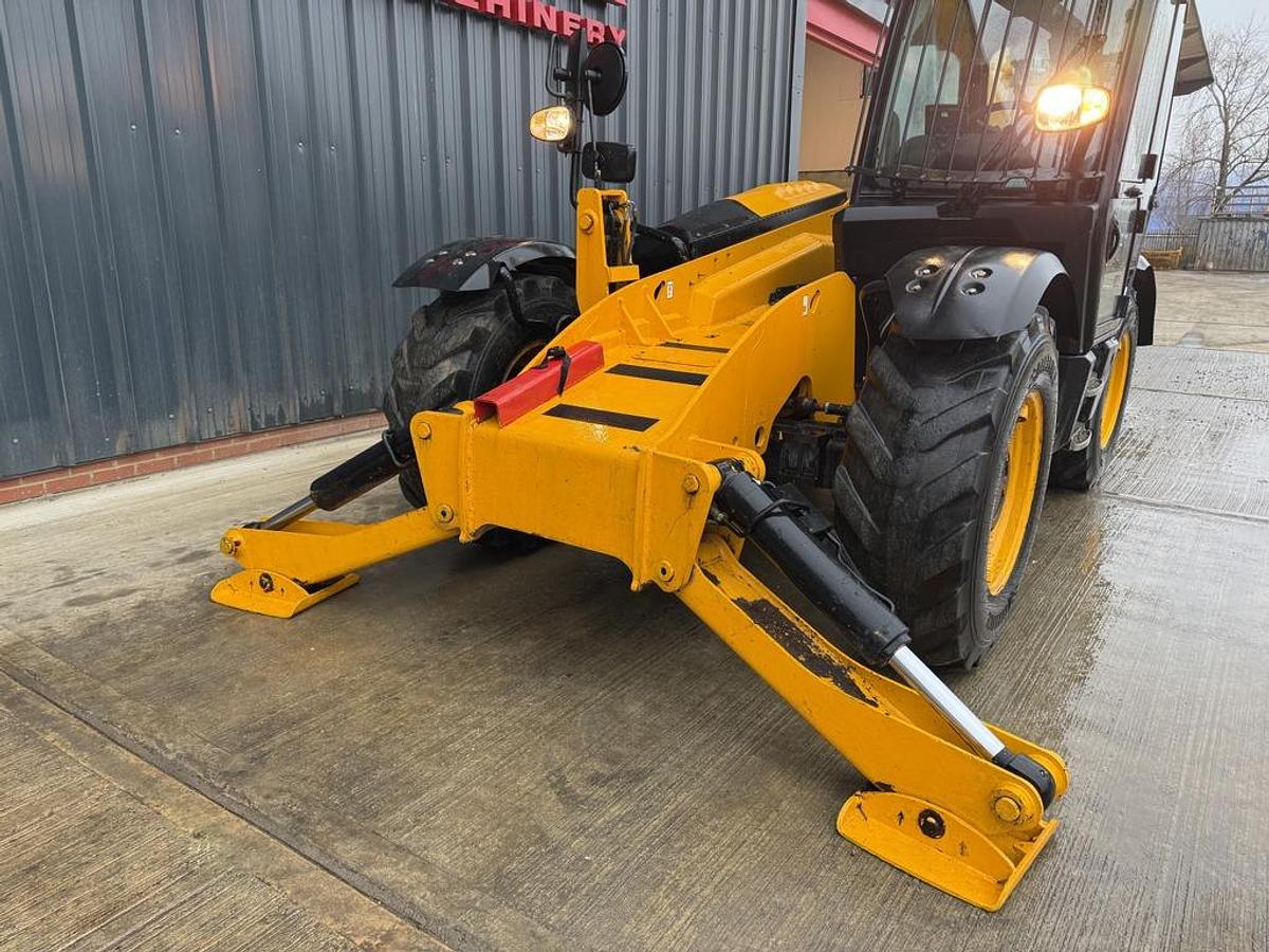 Used JCB 540-140 14m Telehandler
