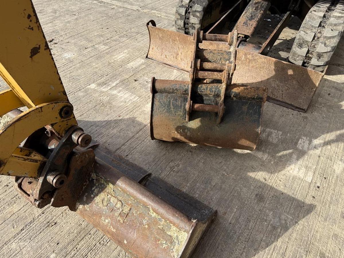 Used Caterpillar 302.5C 2.8t Mini Excavator