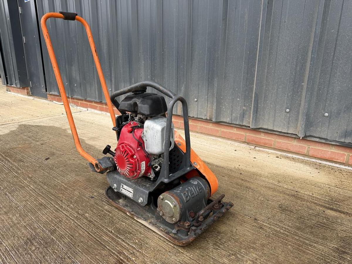 Used Belle PCLX 320 62kg Plate Compactor