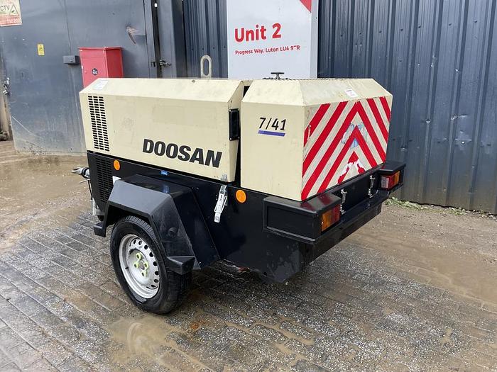 Used Doosan 7/41 4.0 m3/min Compressor
