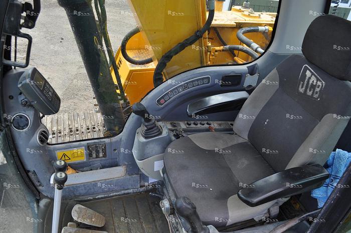 Used JCB JS130 LC
