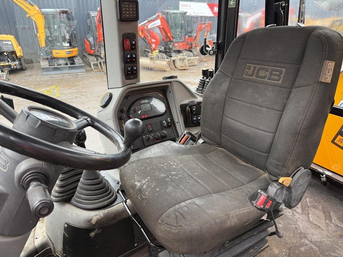 Used JCB 3CX Compact Backhoe Loader