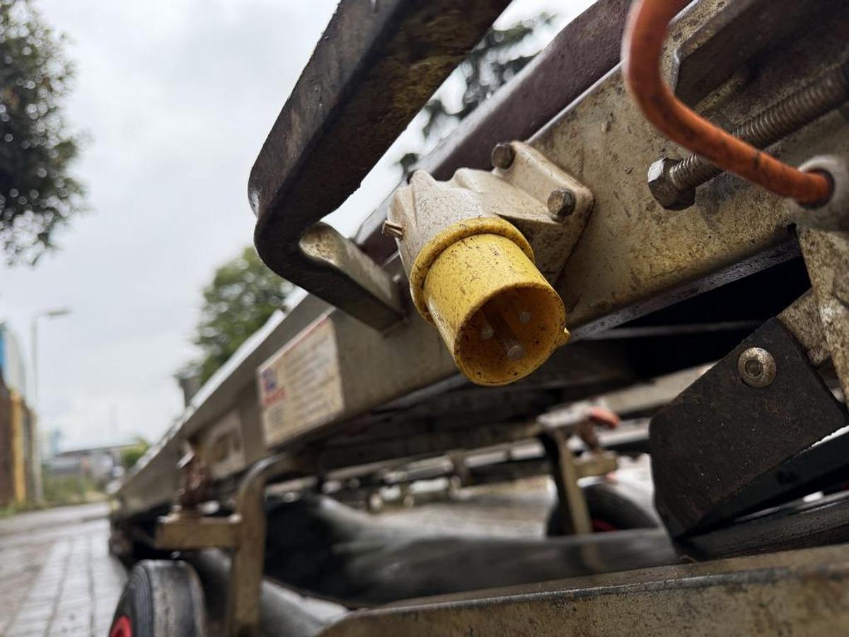 Used Shifta Conveyor 300 4.4m