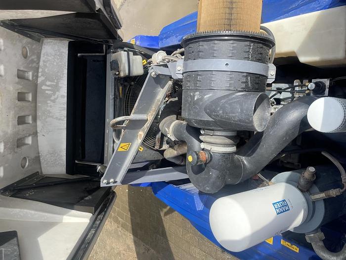 Used ATLAS COPCO XAS67