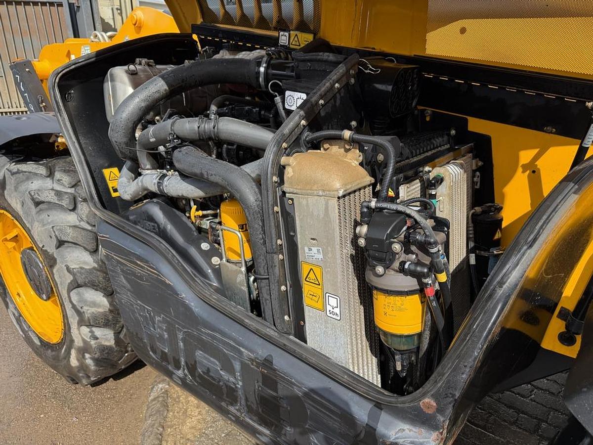 Used JCB 540-140 14m Telehandler