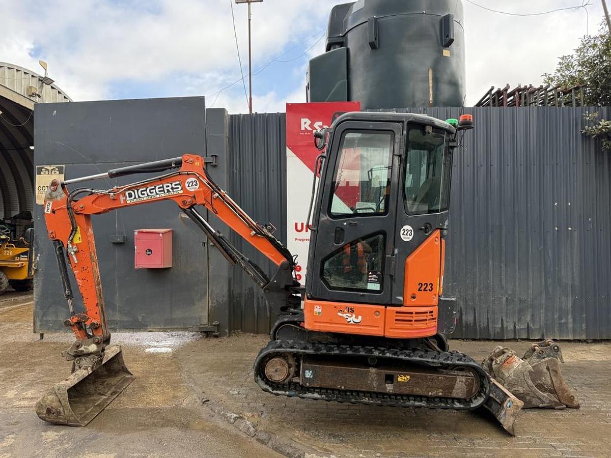 Used Hitachi ZX26 U-6 CR 2.7t Mini Excavator